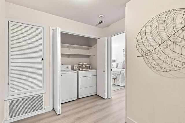 31 Arabian Way, Scotts Valley, CA 95066