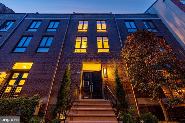 254 S 3RD ST, Philadelphia, PA 19106