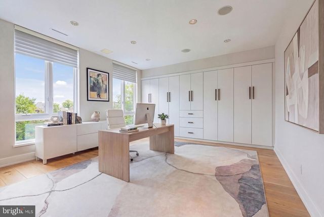 254 S 3RD ST, Philadelphia, PA 19106