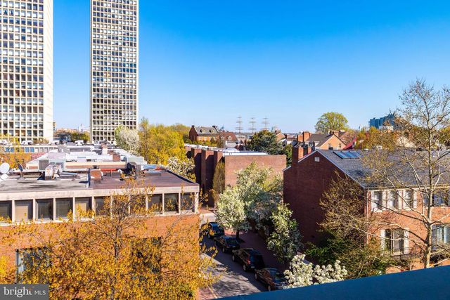 254 S 3RD ST, Philadelphia, PA 19106