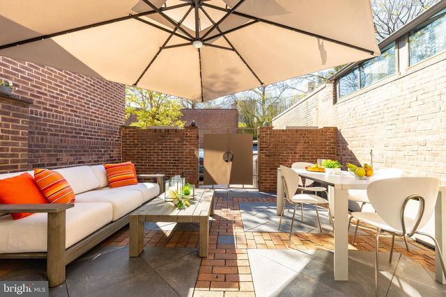 254 S 3RD ST, Philadelphia, PA 19106