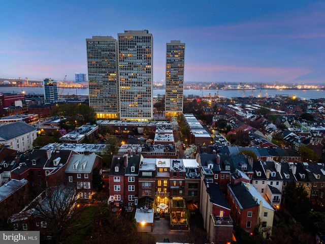 254 S 3RD ST, Philadelphia, PA 19106