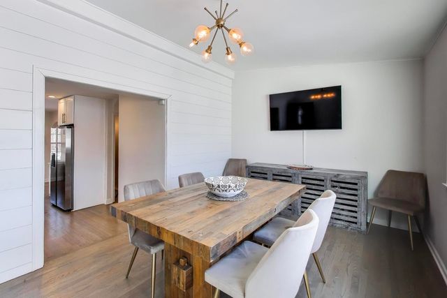 1614 N 76th Avenue, Elmwood Park, IL 60707