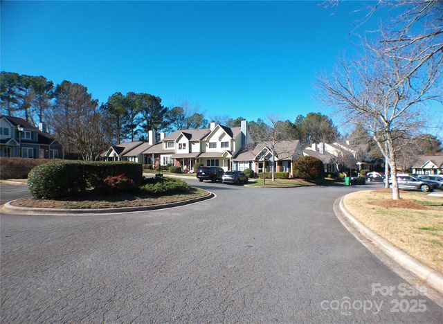 9112 Four Mile Creek Road, Charlotte, NC 28227