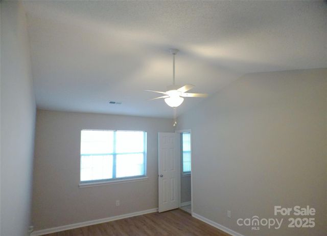 9112 Four Mile Creek Road, Charlotte, NC 28227