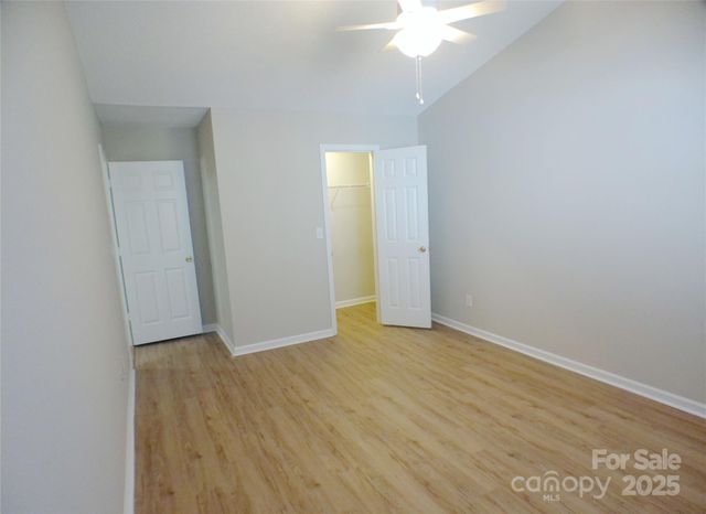 9112 Four Mile Creek Road, Charlotte, NC 28227