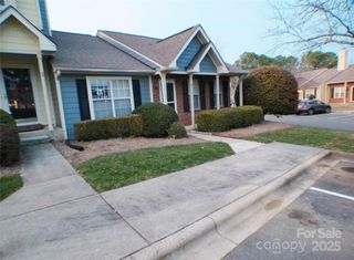 9112 Four Mile Creek Road, Charlotte, NC 28227
