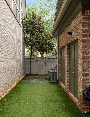 401 Sutherland Place NE, Atlanta, GA 30307