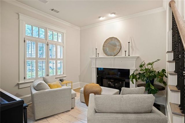 401 Sutherland Place NE, Atlanta, GA 30307