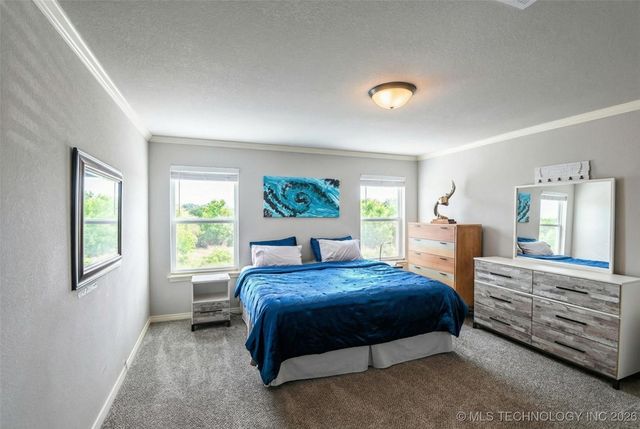 8221 N 154th East Avenue, Owasso, OK 74055