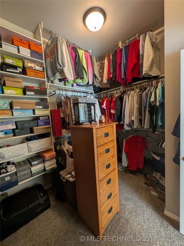 8221 N 154th East Avenue, Owasso, OK 74055