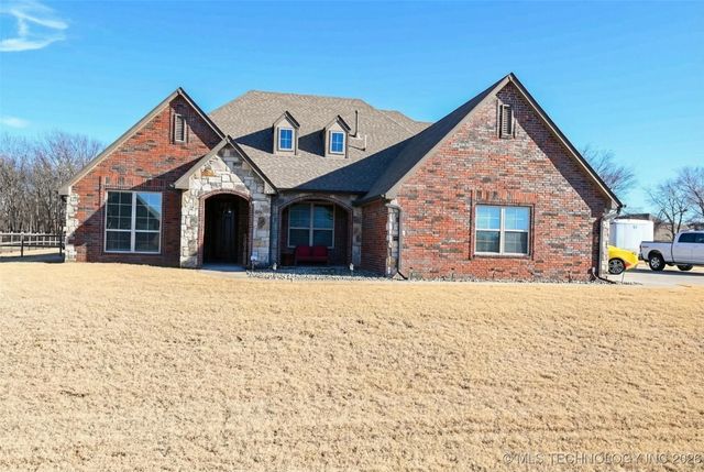 8221 N 154th East Avenue, Owasso, OK 74055