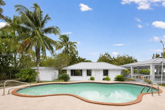 20450 SW 198th Ave, Miami, FL 33187