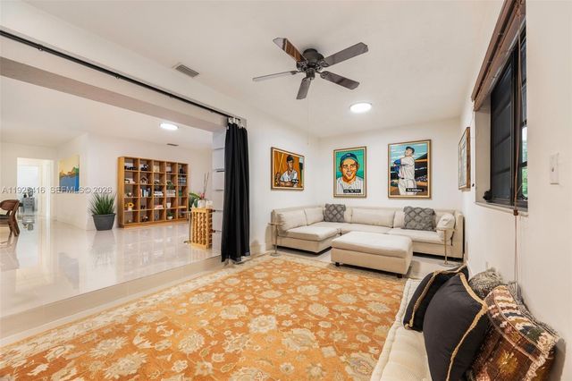 20450 SW 198th Ave, Miami, FL 33187