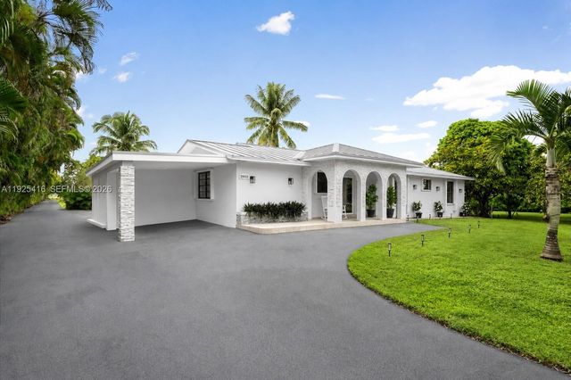 20450 SW 198th Ave, Miami, FL 33187