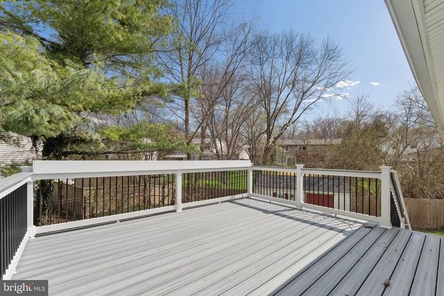 8910 SPUR RD, Springfield, VA 22153