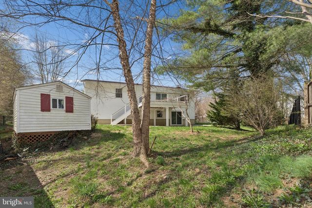 8910 SPUR RD, Springfield, VA 22153