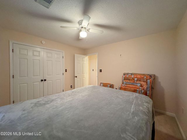 408 Hunters Parkway, Batesville, MS 38606