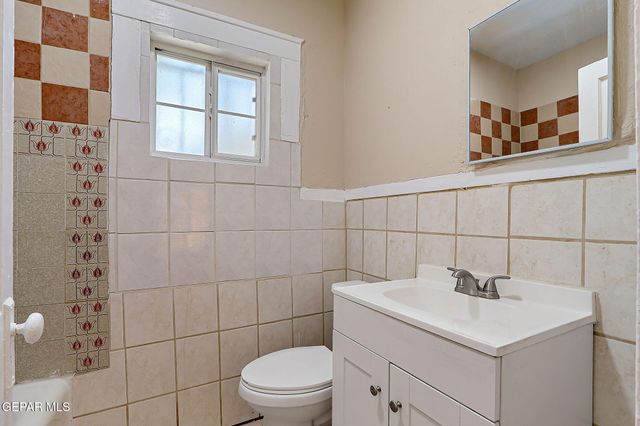 2621 Grant Avenue 2, El Paso, TX 79930
