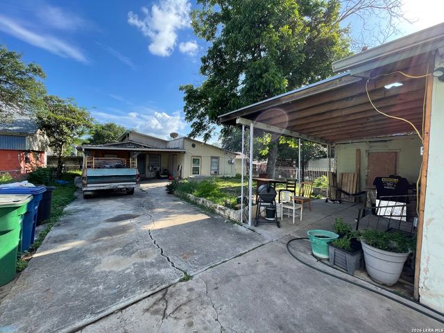 330 BRADLEY ST., San Antonio, TX 78211