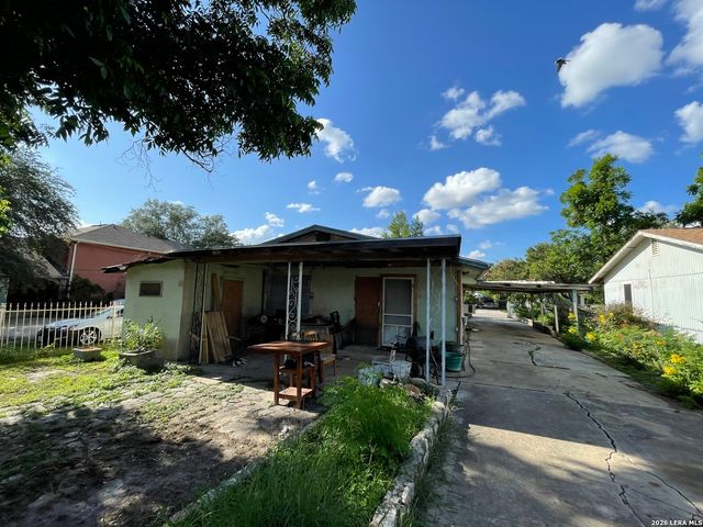 330 BRADLEY ST., San Antonio, TX 78211