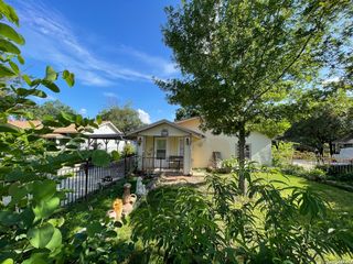 330 BRADLEY ST., San Antonio, TX 78211