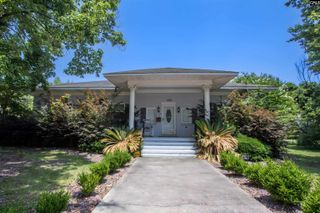 1700 Broad Street, Camden, SC 29020