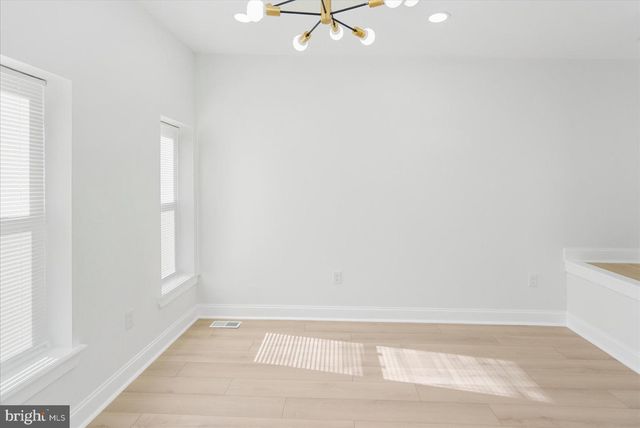 2424 E BIDDLE ST, Baltimore, MD 21213