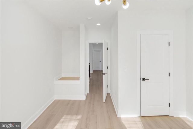 2424 E BIDDLE ST, Baltimore, MD 21213