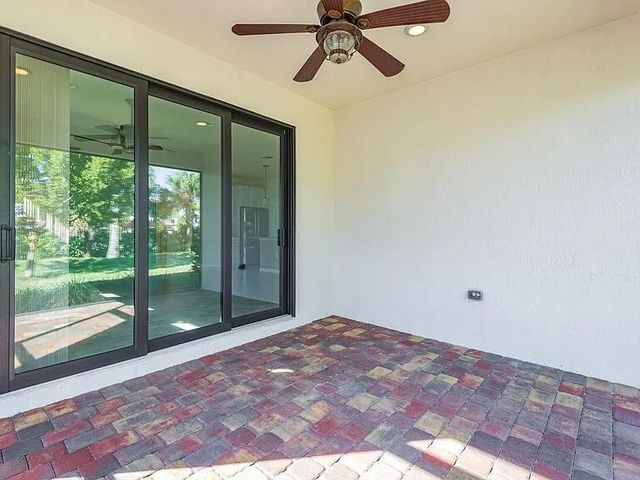 8196 Hanoverian Drive, Lake Worth, FL 33467