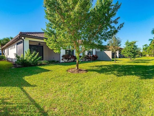 8196 Hanoverian Drive, Lake Worth, FL 33467