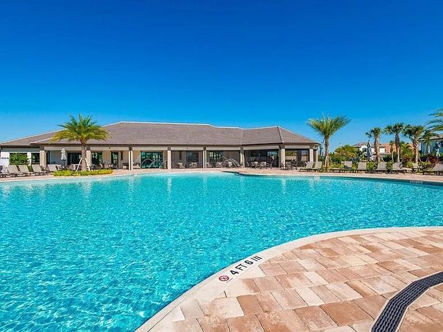 8196 Hanoverian Drive, Lake Worth, FL 33467