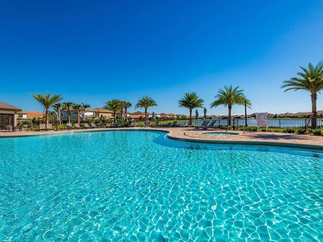 8196 Hanoverian Drive, Lake Worth, FL 33467