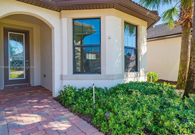 8196 Hanoverian Drive, Lake Worth, FL 33467