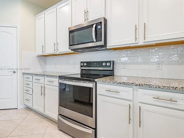 8196 Hanoverian Drive, Lake Worth, FL 33467