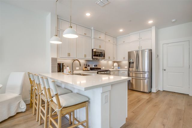 7705 Reis Lane, North Richland Hills, TX 76182