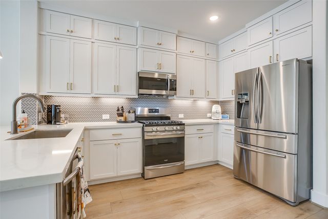 7705 Reis Lane, North Richland Hills, TX 76182