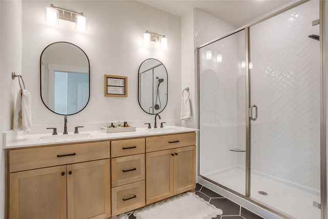 7705 Reis Lane, North Richland Hills, TX 76182