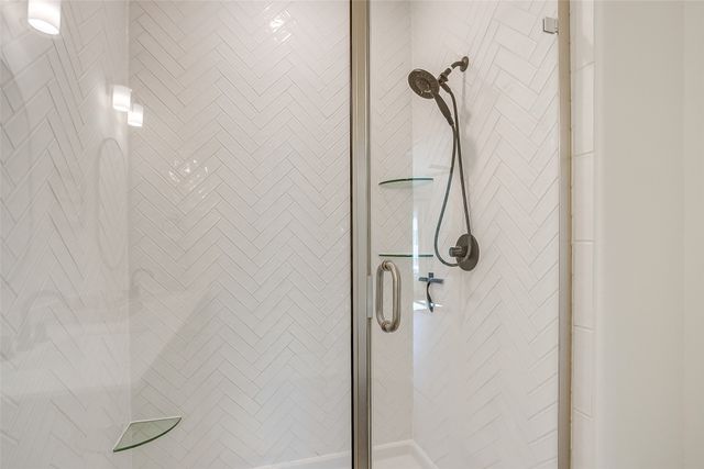 7705 Reis Lane, North Richland Hills, TX 76182