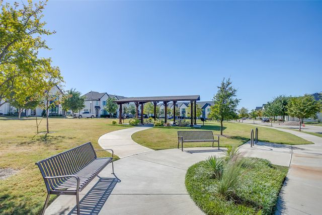 7705 Reis Lane, North Richland Hills, TX 76182