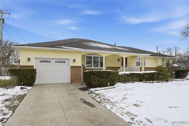 62 Benson Drive, Lancaster, NY 14086