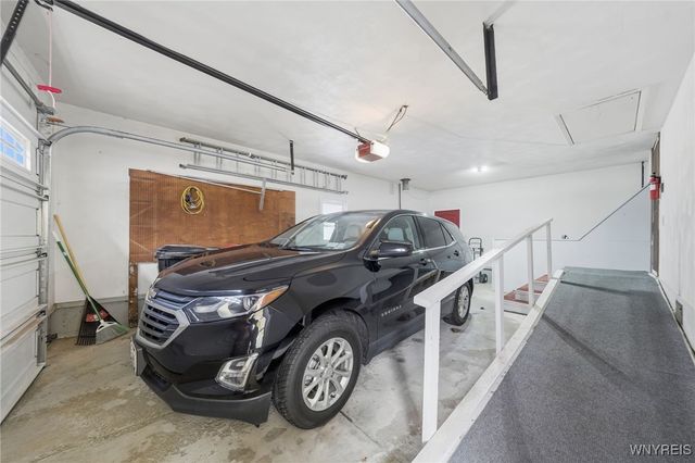 62 Benson Drive, Lancaster, NY 14086