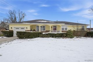 62 Benson Drive, Lancaster, NY 14086