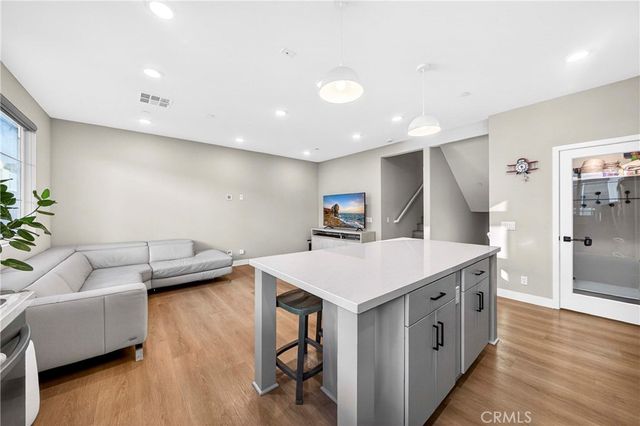 285 Vista Dr 62, La Habra, CA 90631