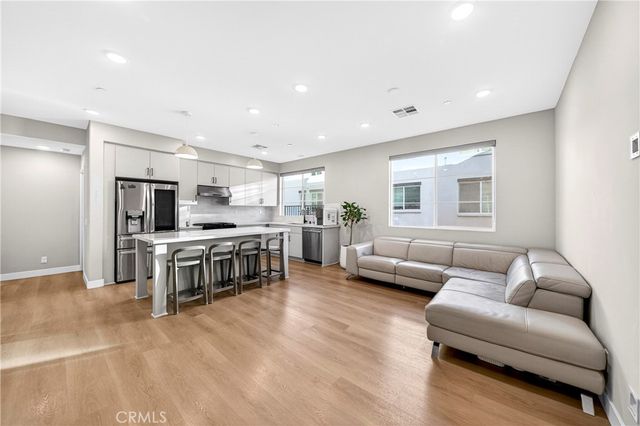 285 Vista Dr 62, La Habra, CA 90631