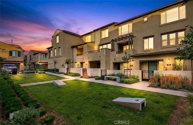 285 Vista Dr 62, La Habra, CA 90631