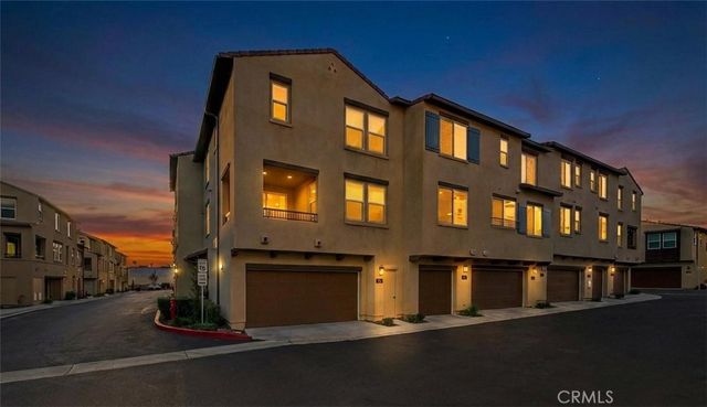 285 Vista Dr 62, La Habra, CA 90631