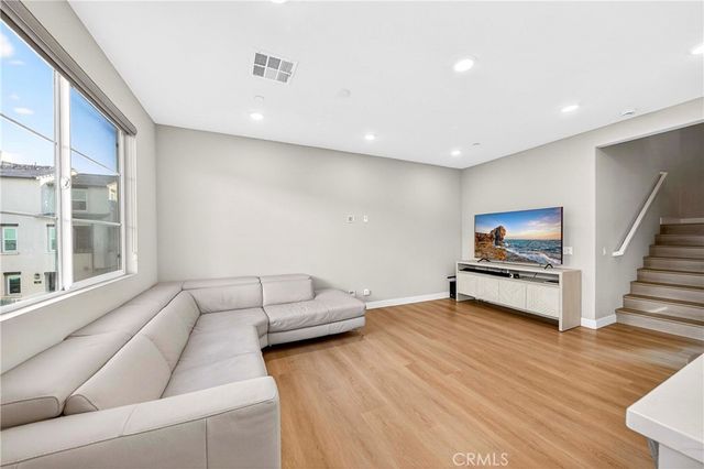 285 Vista Dr 62, La Habra, CA 90631