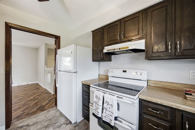 1631 27th Street NW, Cedar Rapids, IA 52405
