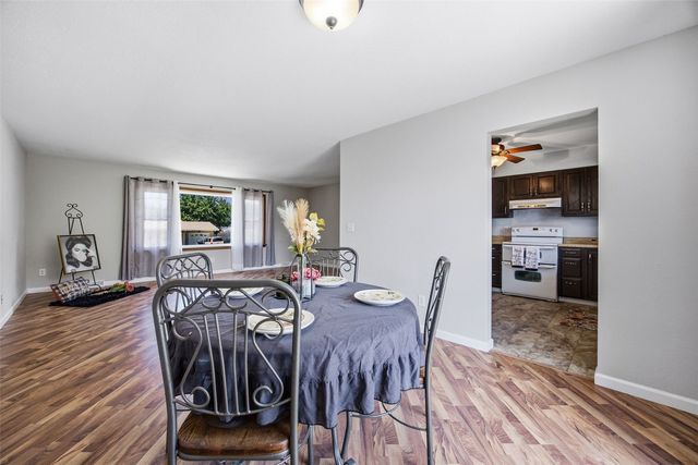 1631 27th Street NW, Cedar Rapids, IA 52405